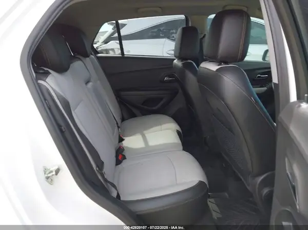 3GNCJLSB8LL223282 2020 CHEVROLET TRAX - Image 8