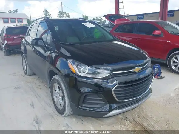 3GNCJLSB8LL232452 2020 CHEVROLET TRAX - Image 1