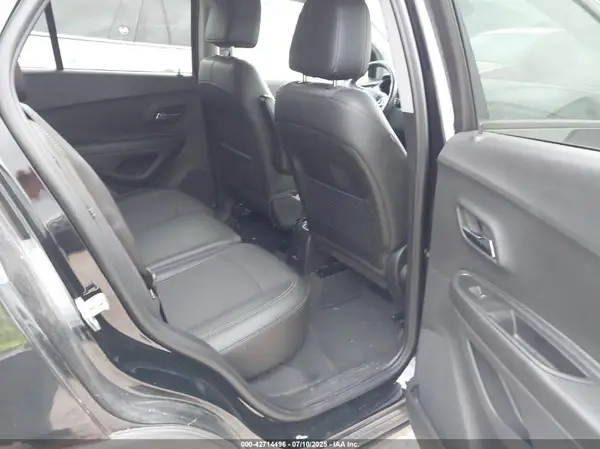 3GNCJLSB8LL293414 2020 CHEVROLET TRAX - Image 8