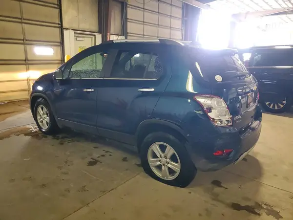 3GNCJLSB8LL299245 2020 CHEVROLET TRAX - Image 2