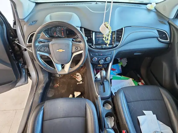3GNCJLSB8LL320756 2020 CHEVROLET TRAX - Image 8