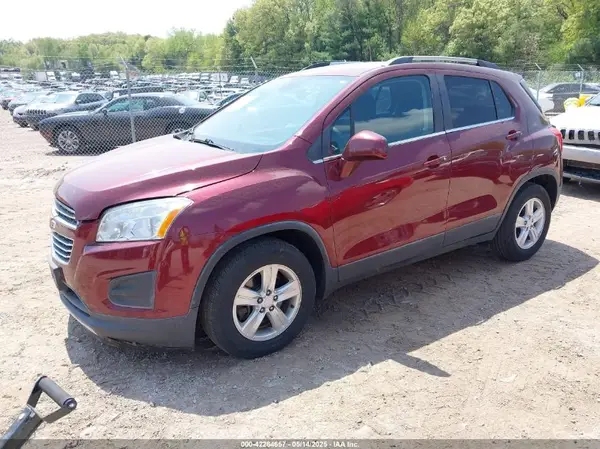 3GNCJLSB9GL152213 2016 CHEVROLET TRAX - Image 2