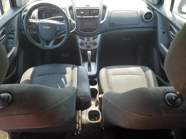 3GNCJLSB9GL156231 2016 CHEVROLET TRAX - Image 8