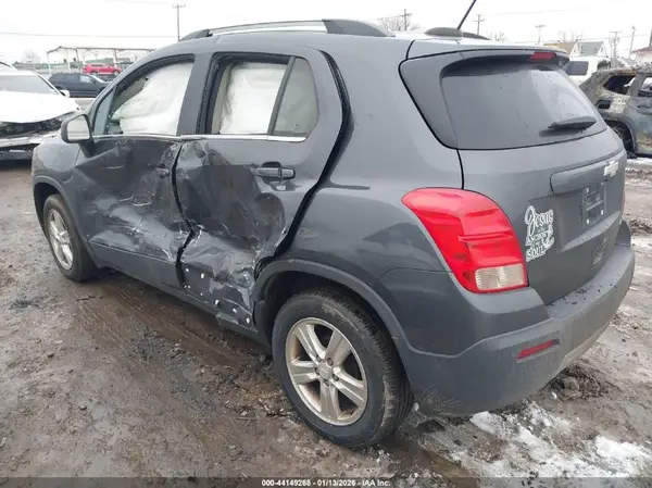 3GNCJLSB9GL162997 2016 CHEVROLET TRAX - Image 2