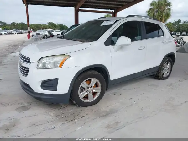 3GNCJLSB9GL194543 2016 CHEVROLET TRAX - Image 2