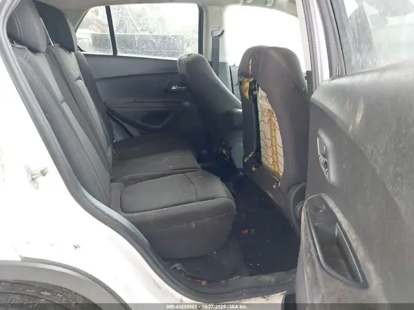 3GNCJLSB9GL194543 2016 CHEVROLET TRAX - Image 8