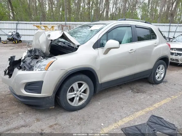 3GNCJLSB9GL203788 2016 CHEVROLET TRAX - Image 2