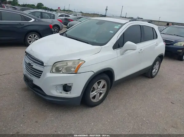 3GNCJLSB9GL219568 2016 CHEVROLET TRAX - Image 2