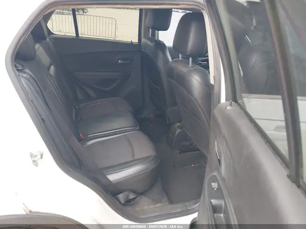 3GNCJLSB9GL219568 2016 CHEVROLET TRAX - Image 8