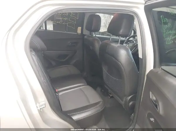 3GNCJLSB9GL222986 2016 CHEVROLET TRAX - Image 8