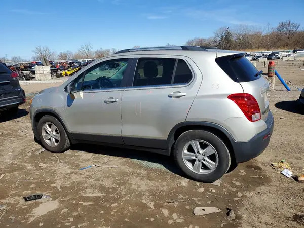 3GNCJLSB9GL245071 2016 CHEVROLET TRAX - Image 2