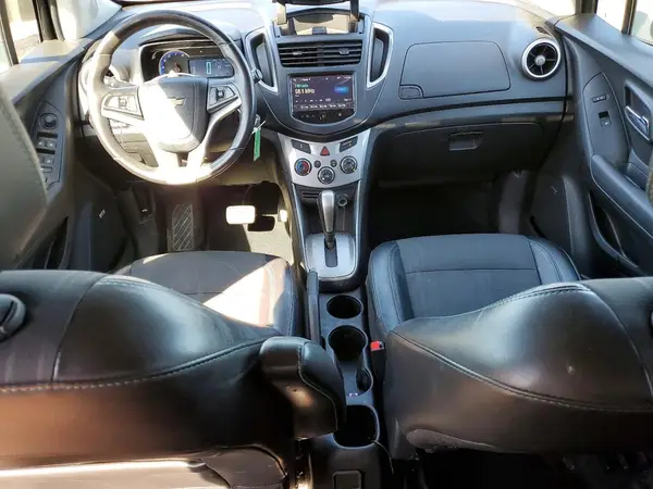 3GNCJLSB9GL245071 2016 CHEVROLET TRAX - Image 8