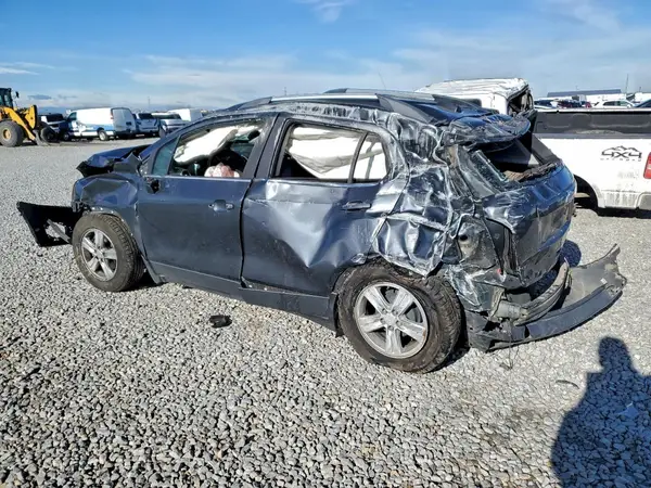 3GNCJLSB9GL276384 2016 CHEVROLET TRAX - Image 2