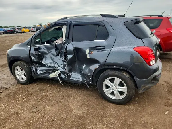 3GNCJLSB9GL276675 2016 CHEVROLET TRAX - Image 2