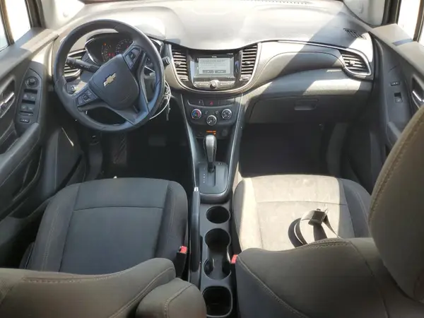 3GNCJLSB9HL190607 2017 CHEVROLET TRAX - Image 8