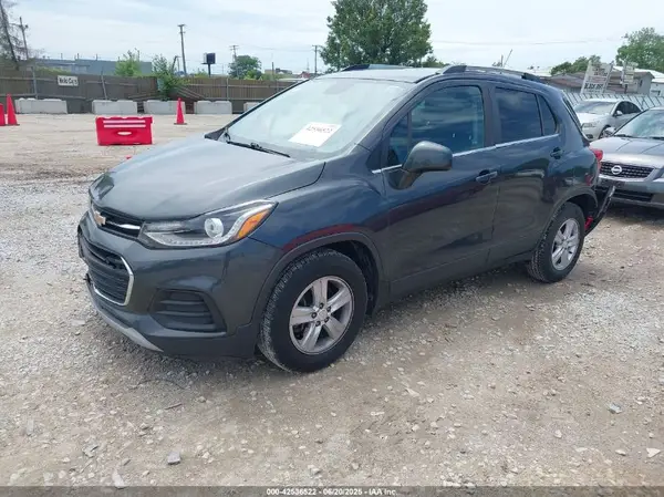 3GNCJLSB9HL216543 2017 CHEVROLET TRAX - Image 2