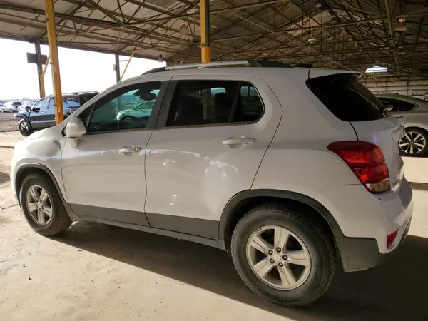 3GNCJLSB9HL216882 2017 CHEVROLET TRAX - Image 2