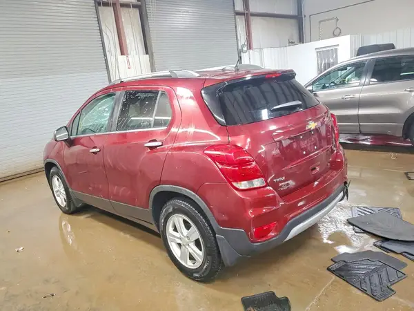 3GNCJLSB9HL218583 2017 CHEVROLET TRAX - Image 2