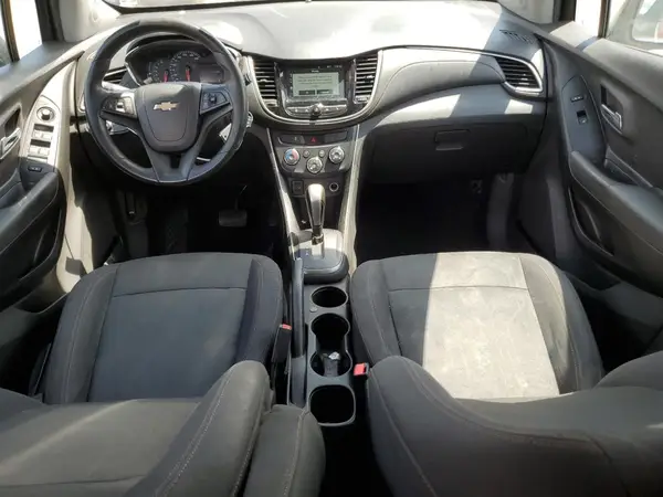 3GNCJLSB9HL232581 2017 CHEVROLET TRAX - Image 8