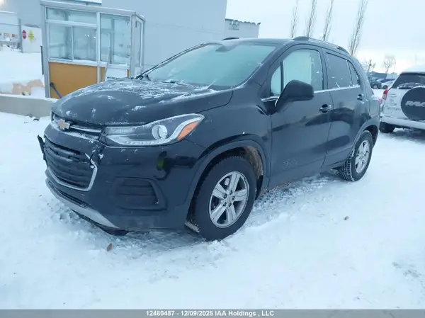 3GNCJLSB9HL237294 2017 CHEVROLET TRAX - Image 2