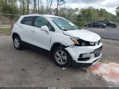 3GNCJLSB9HL252524 2017 CHEVROLET TRAX