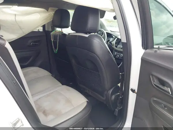 3GNCJLSB9HL252524 2017 CHEVROLET TRAX - Image 8
