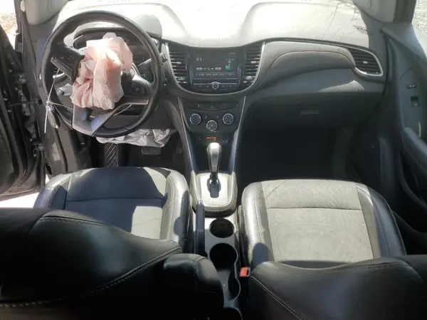 3GNCJLSB9HL268321 2017 CHEVROLET TRAX - Image 8
