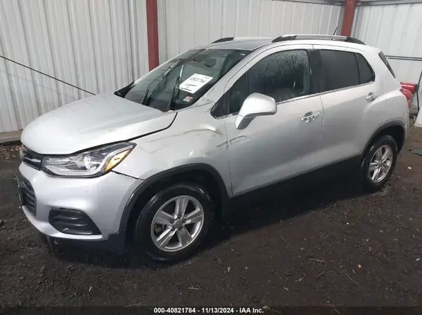 3GNCJLSB9HL285054 2017 CHEVROLET TRAX - Image 2