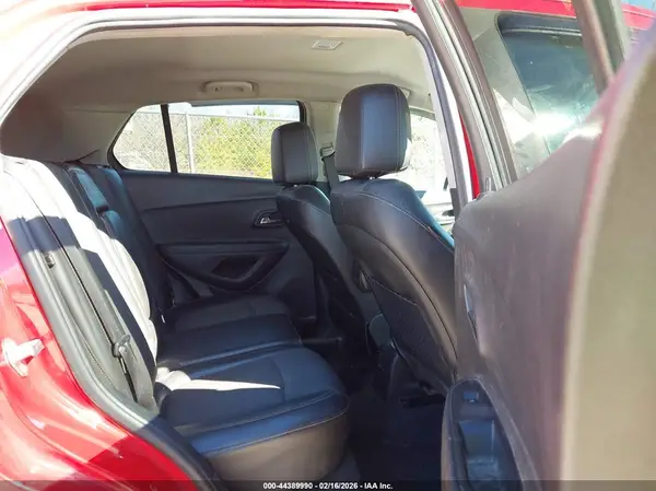 3GNCJLSB9JL166281 2018 CHEVROLET TRAX - Image 8