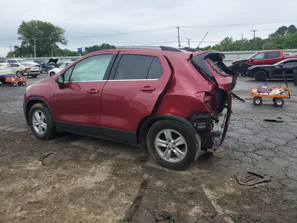 3GNCJLSB9JL177426 2018 CHEVROLET TRAX - Image 2