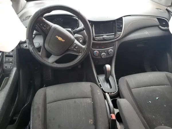 3GNCJLSB9JL177426 2018 CHEVROLET TRAX - Image 8