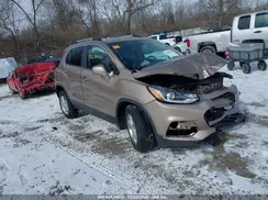 3GNCJLSB9JL215625 2018 CHEVROLET TRAX