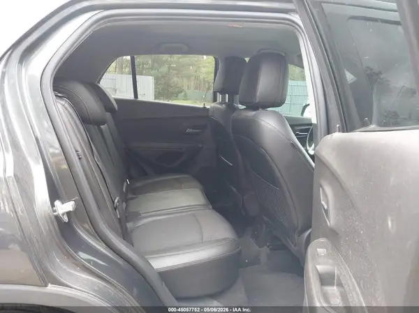 3GNCJLSB9JL233560 2018 CHEVROLET TRAX - Image 8