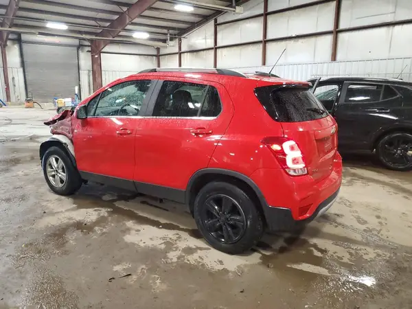 3GNCJLSB9JL237995 2018 CHEVROLET TRAX - Image 2