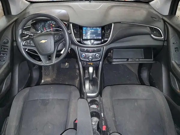 3GNCJLSB9JL237995 2018 CHEVROLET TRAX - Image 8