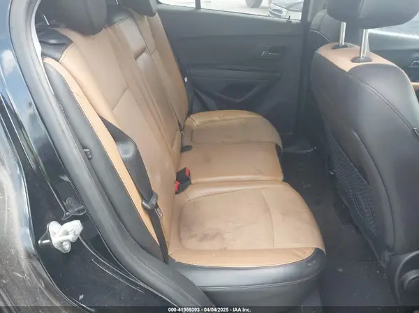 3GNCJLSB9JL276974 2018 CHEVROLET TRAX - Image 8