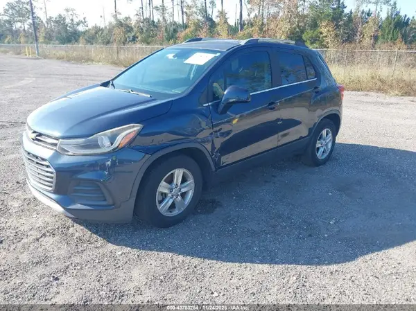3GNCJLSB9JL333397 2018 CHEVROLET TRAX - Image 2