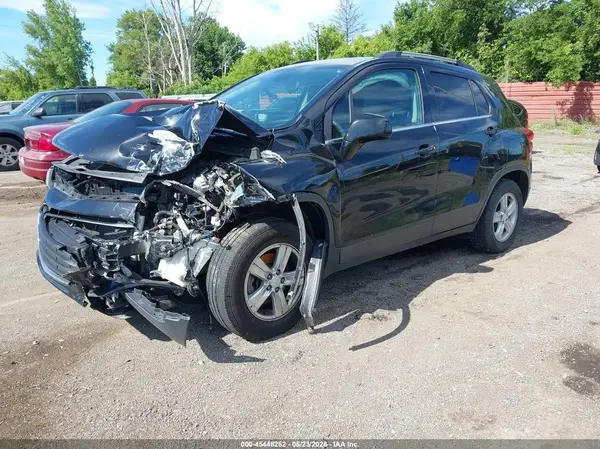3GNCJLSB9JL347185 2018 CHEVROLET TRAX - Image 2