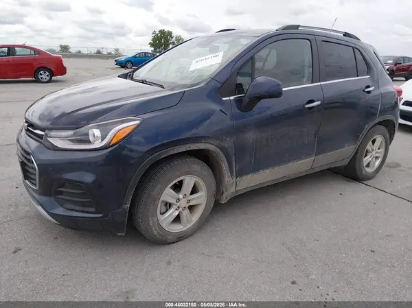 3GNCJLSB9JL351172 2018 CHEVROLET TRAX - Image 2