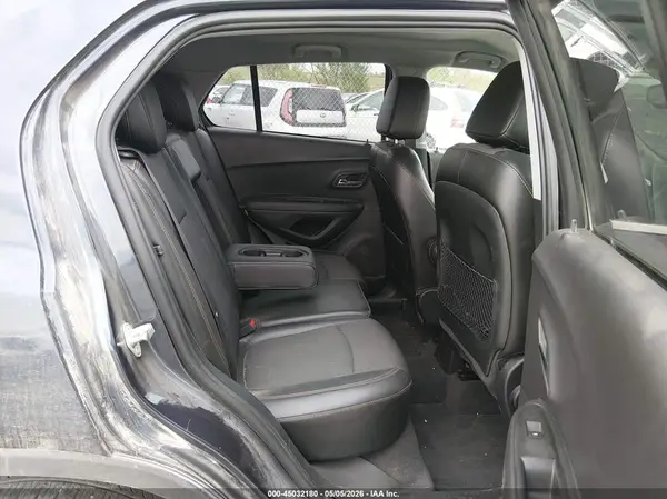 3GNCJLSB9JL351172 2018 CHEVROLET TRAX - Image 8