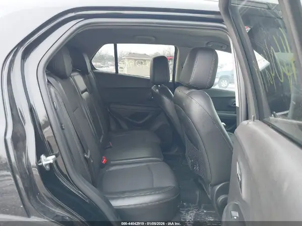 3GNCJLSB9JL368795 2018 CHEVROLET TRAX - Image 8