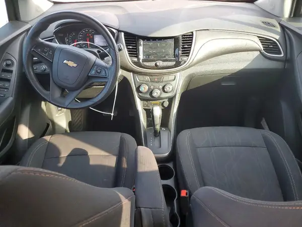 3GNCJLSB9JL414318 2018 CHEVROLET TRAX - Image 8