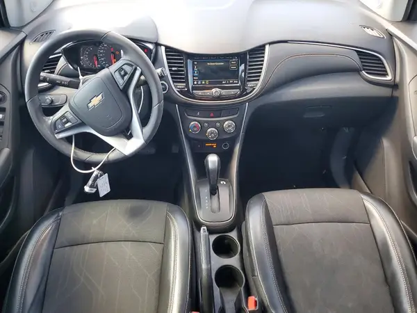 3GNCJLSB9KL116854 2019 CHEVROLET TRAX - Image 8