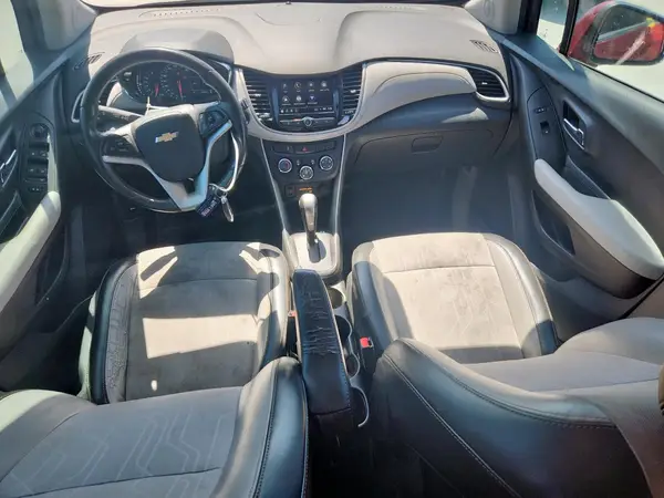 3GNCJLSB9KL129412 2019 CHEVROLET TRAX - Image 8