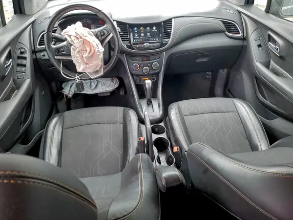 3GNCJLSB9KL183311 2019 CHEVROLET TRAX - Image 8