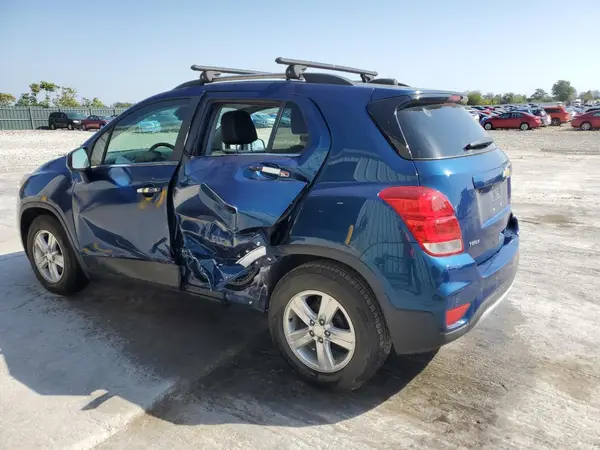 3GNCJLSB9KL212306 2019 CHEVROLET TRAX - Image 2