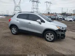 3GNCJLSB9KL243295 2019 CHEVROLET TRAX