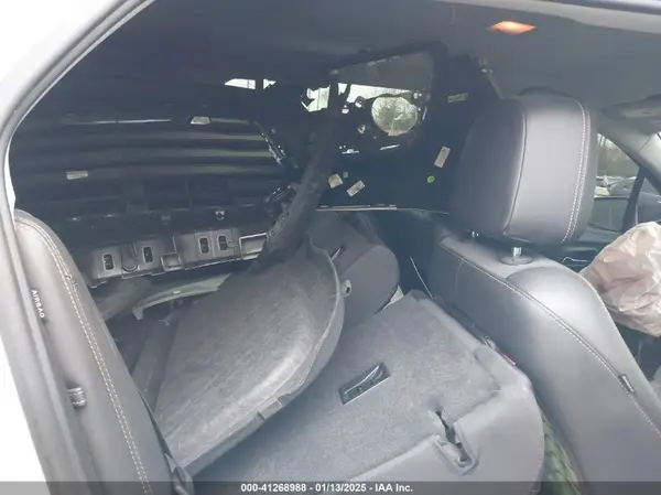 3GNCJLSB9KL243295 2019 CHEVROLET TRAX - Image 8
