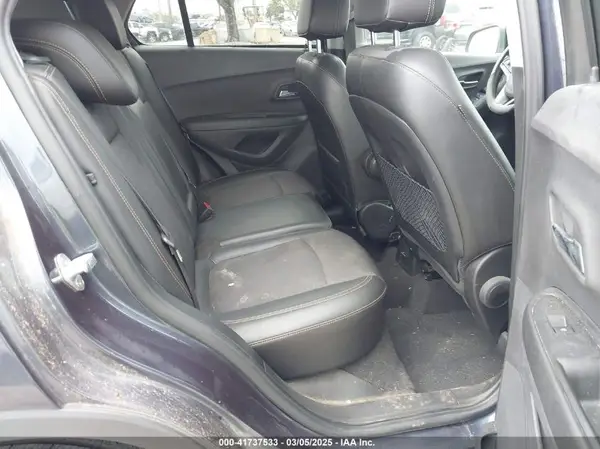 3GNCJLSB9KL319999 2019 CHEVROLET TRAX - Image 8