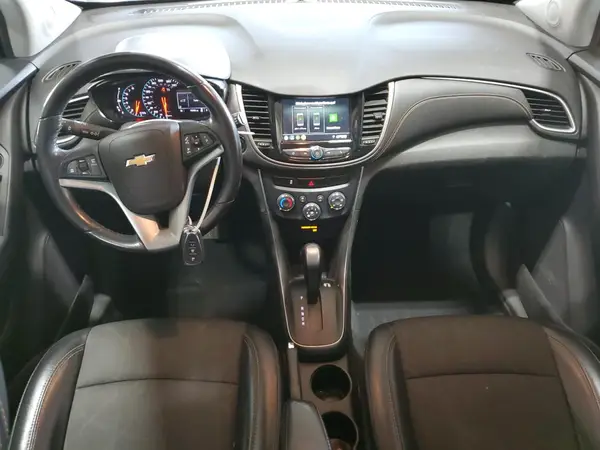 3GNCJLSB9KL327648 2019 CHEVROLET TRAX - Image 8